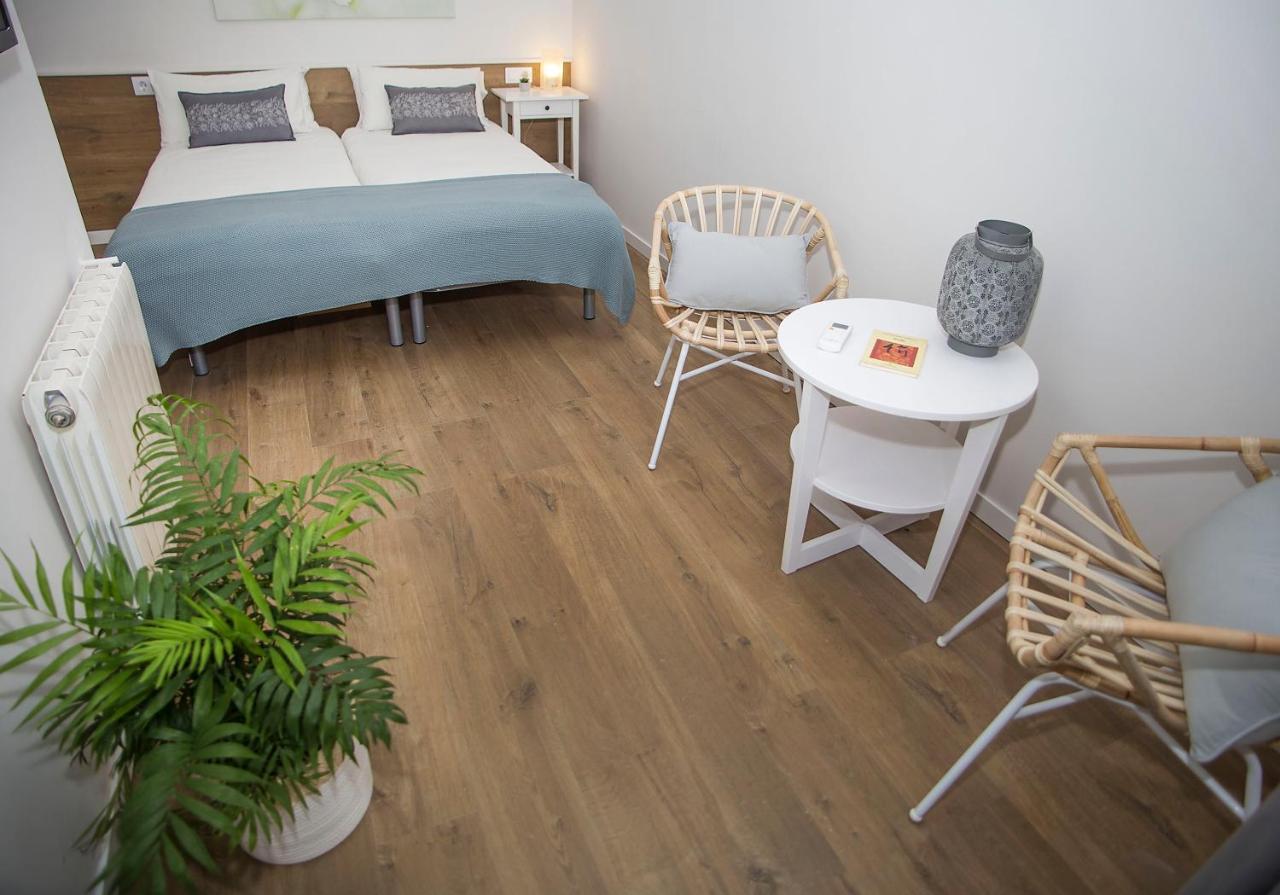 Mai & Maud Ronda Apartment Barcelona Exterior foto